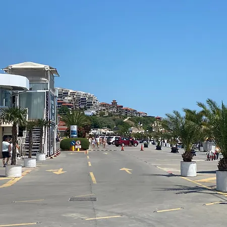 Horizon 3 'б' Apartment