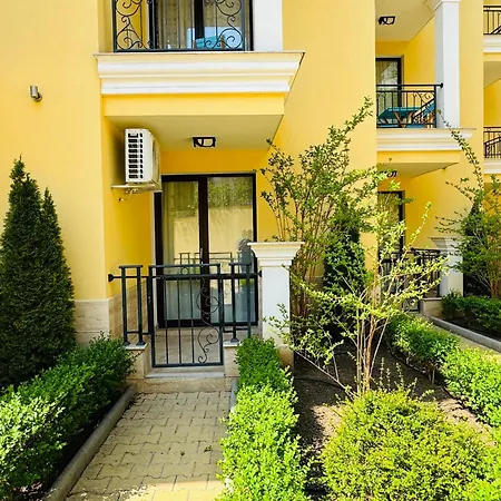 Horizon 3 'б' Apartment *